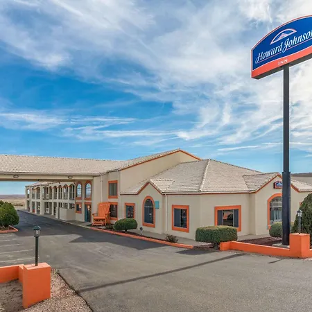 Howard Johnson By Wyndham Holbrook