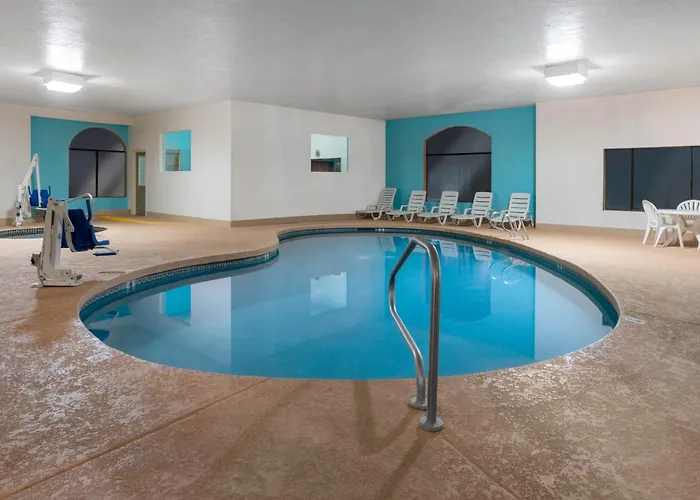 Howard Johnson By Wyndham Holbrook