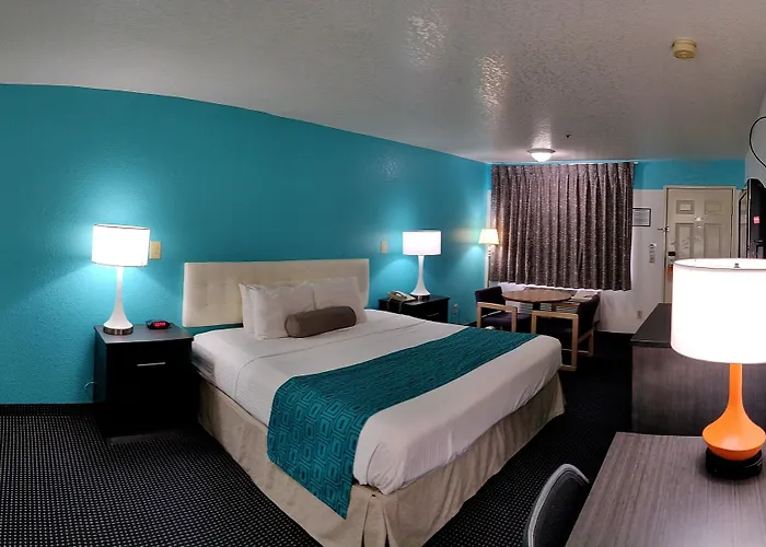 Howard Johnson By Wyndham Hotel 2*