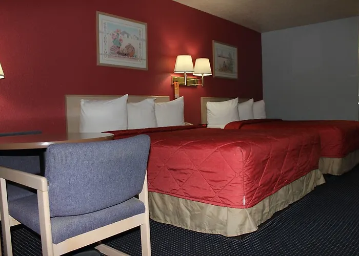 Howard Johnson By Wyndham Hotel