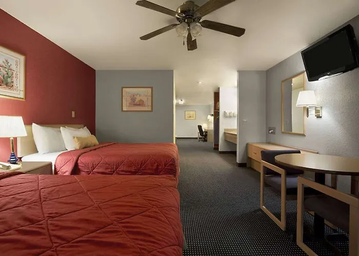 Howard Johnson By Wyndham 2*