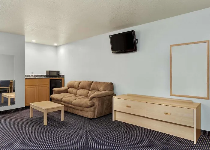 Howard Johnson By Wyndham Hotel 2*