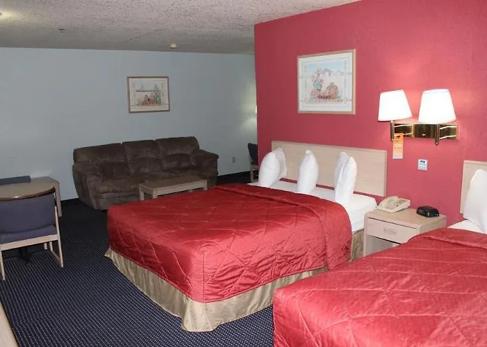 Howard Johnson By Wyndham